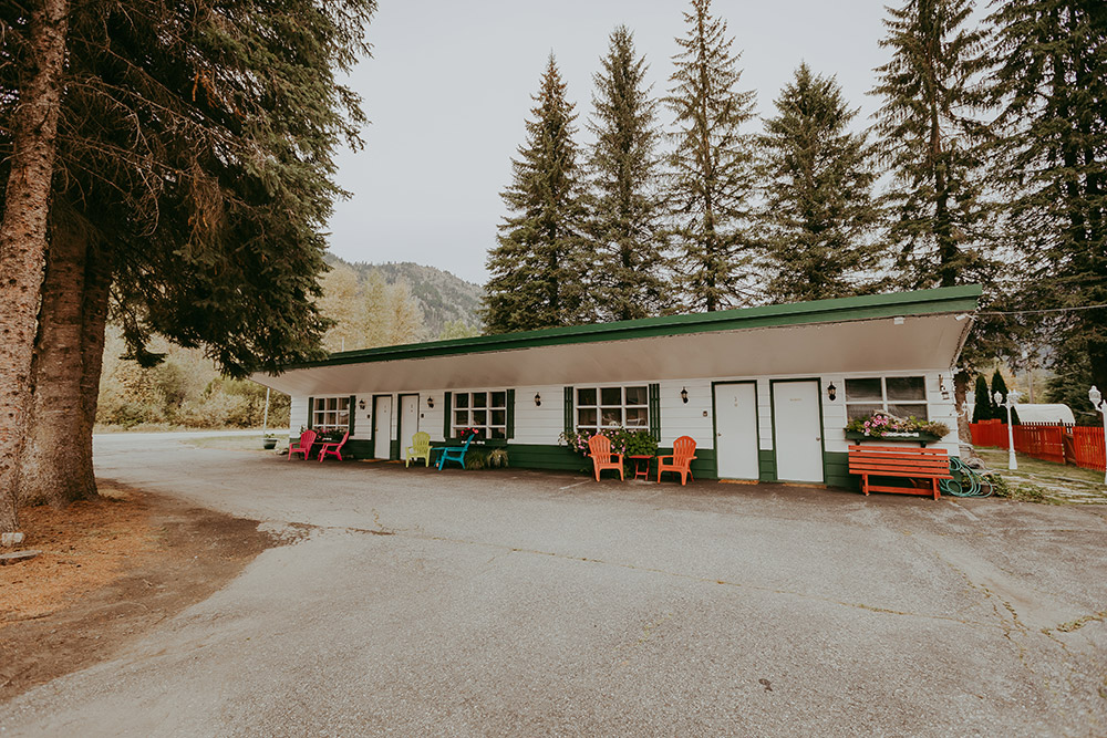 Business With Property For Sale 123 Railway Ave, Salmo, BC