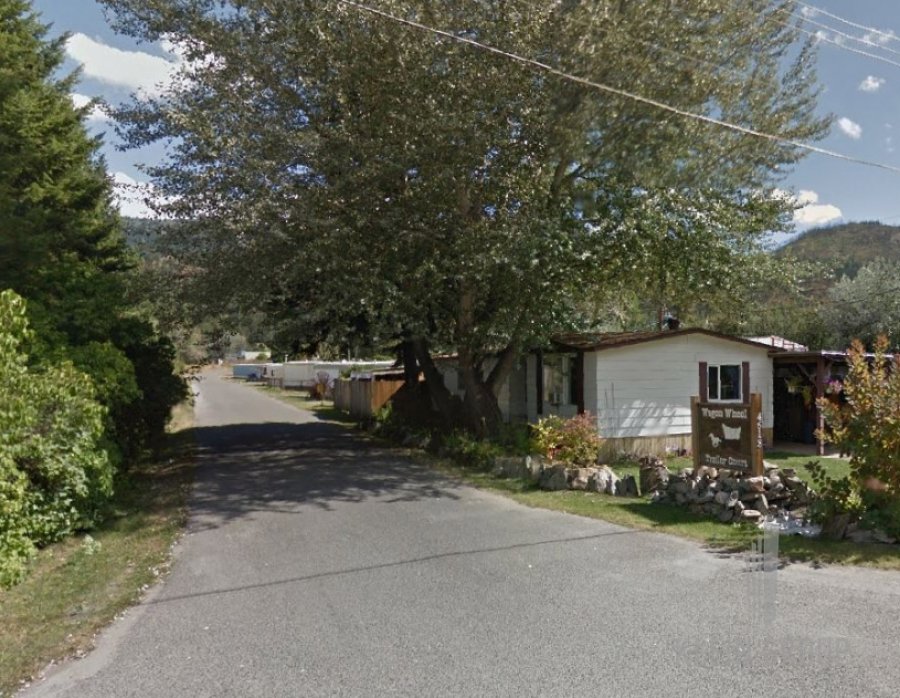 MultiFamily Sold 4618 Airfield Road, Barriere, BC mobilehomeparks.ca